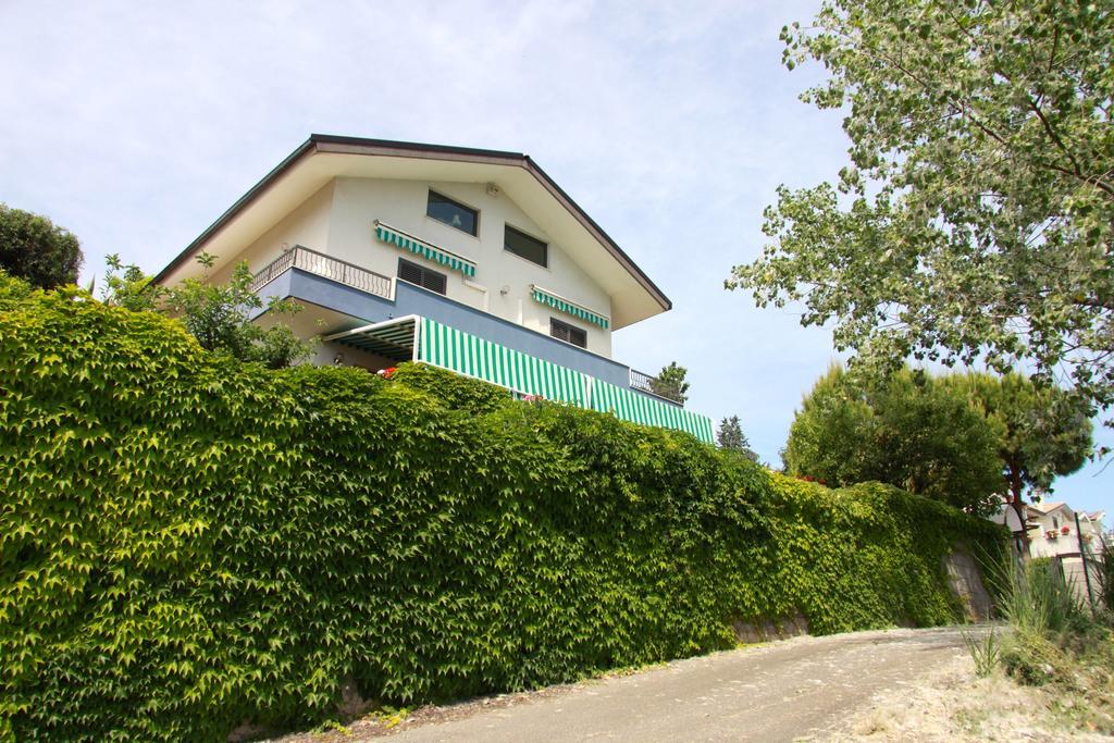 The Incantation Guest House Montesilvano Marina Eksteriør bilde