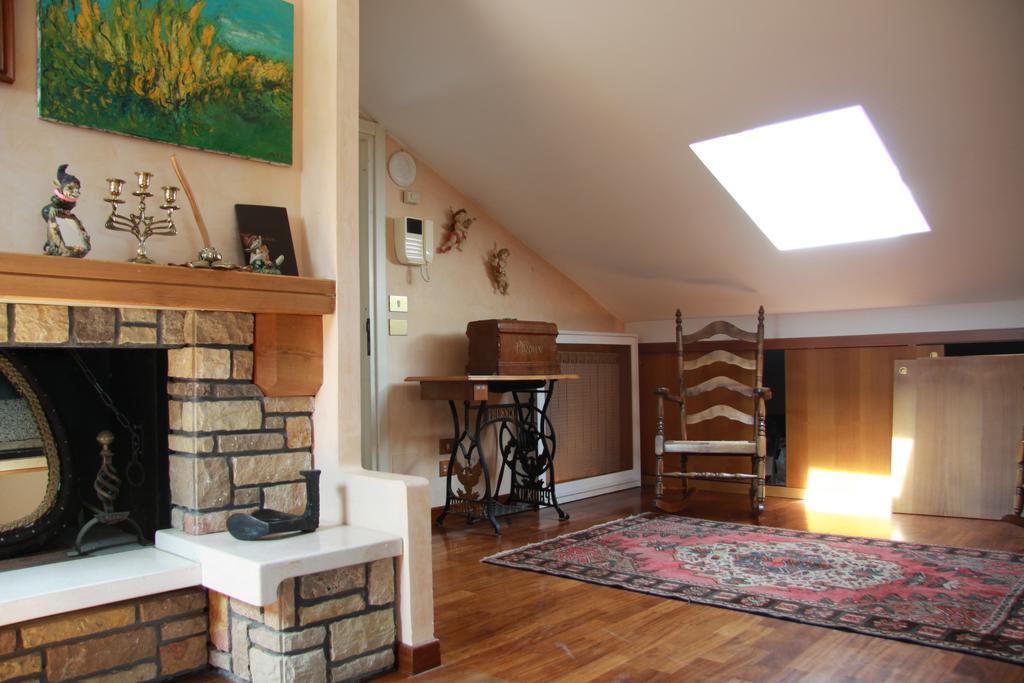 The Incantation Guest House Montesilvano Marina Rom bilde